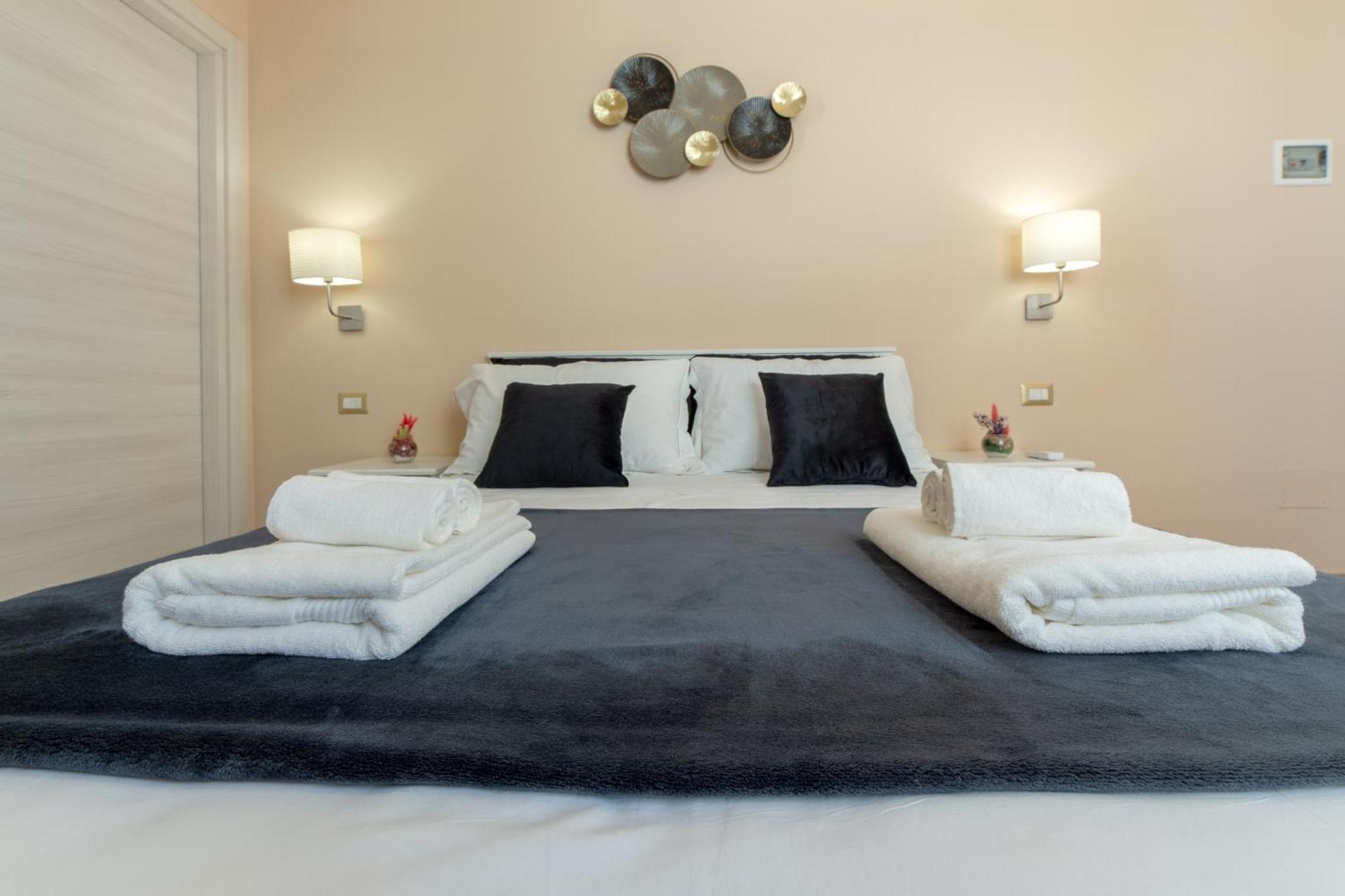 L'Affaccio Rooms - Lungomare กัลลีโปลี ภายนอก รูปภาพ